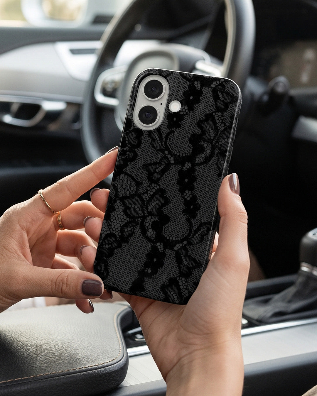 Black Lace iPhone 16 Case