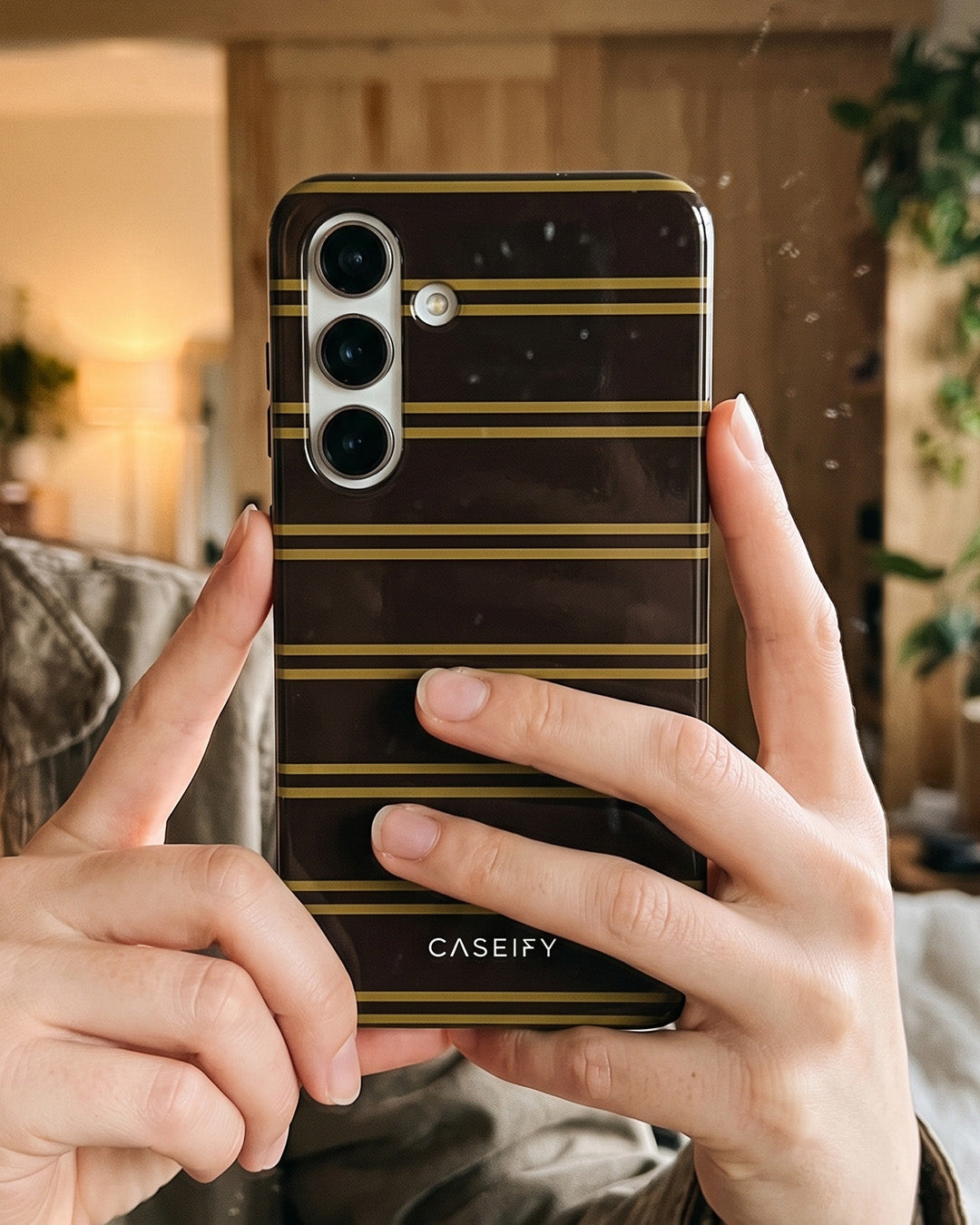 Brown Gold Striped Case for Samsung Galaxy S25 Plus