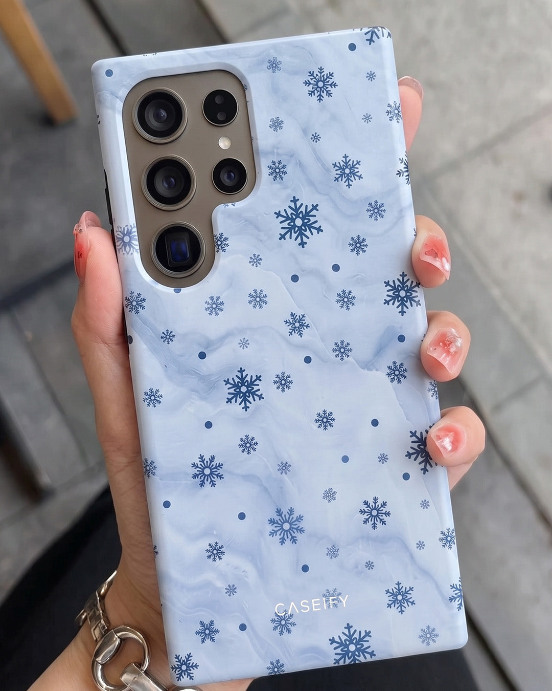 Galaxy S24 Ultra Blue Snowflake Case