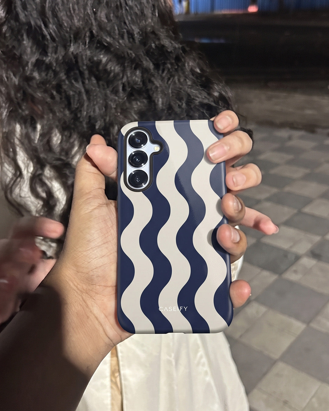 Galaxy A17 Wavy Stripe Case