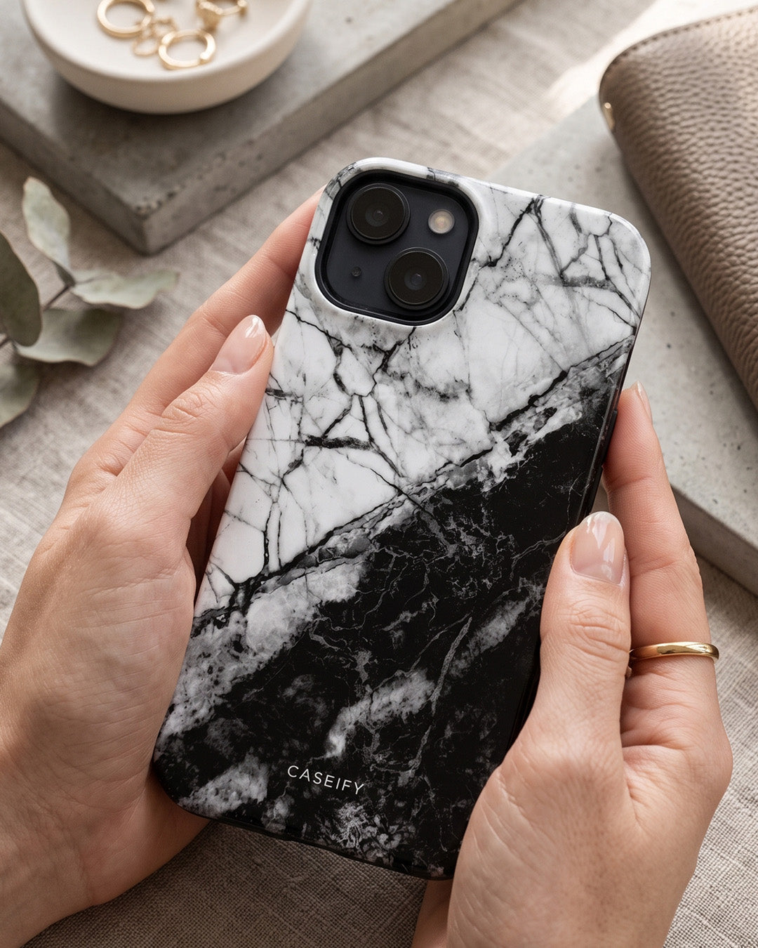 Black & White Marble iPhone 15 Case