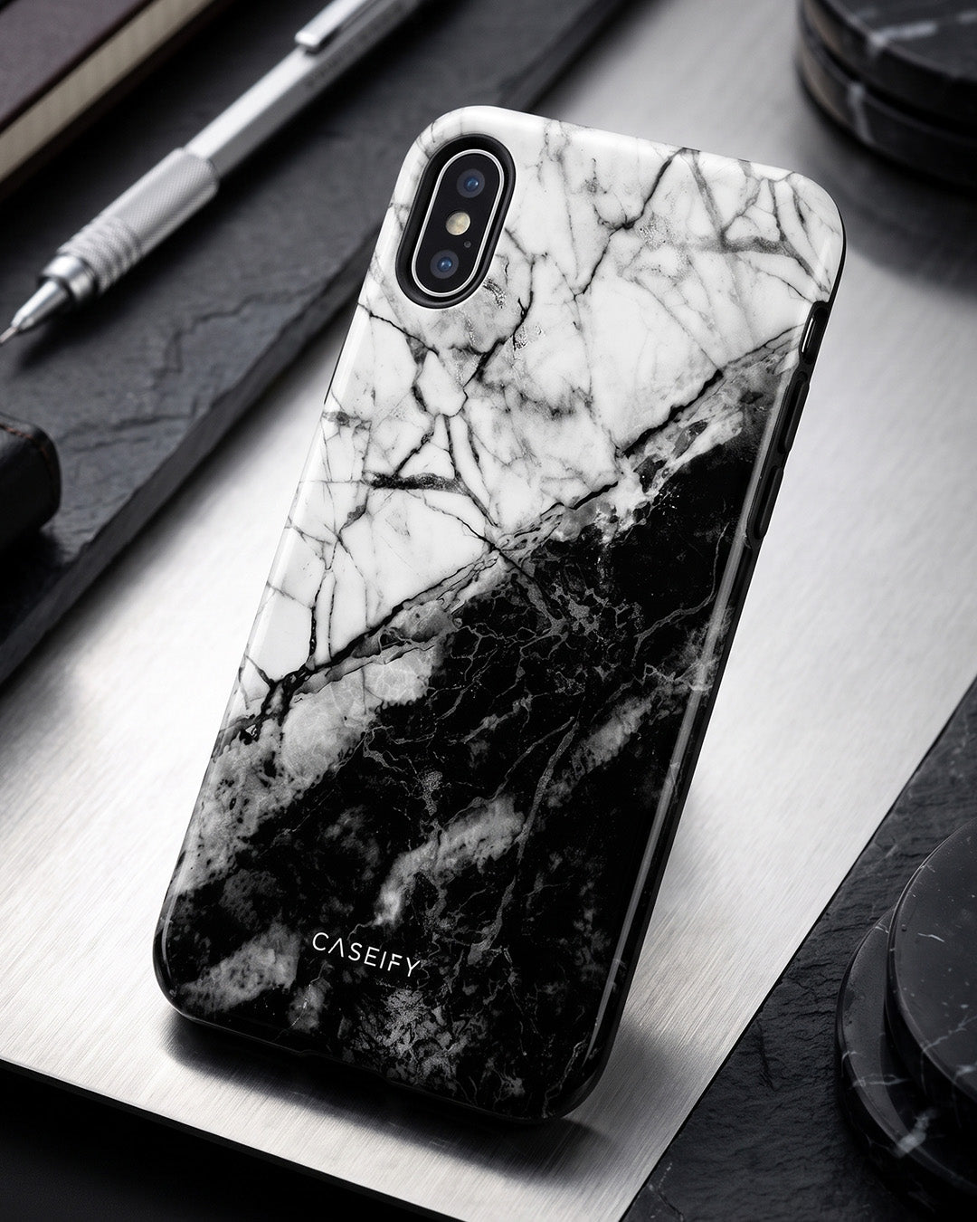 Black & White Marble iPhone X Case