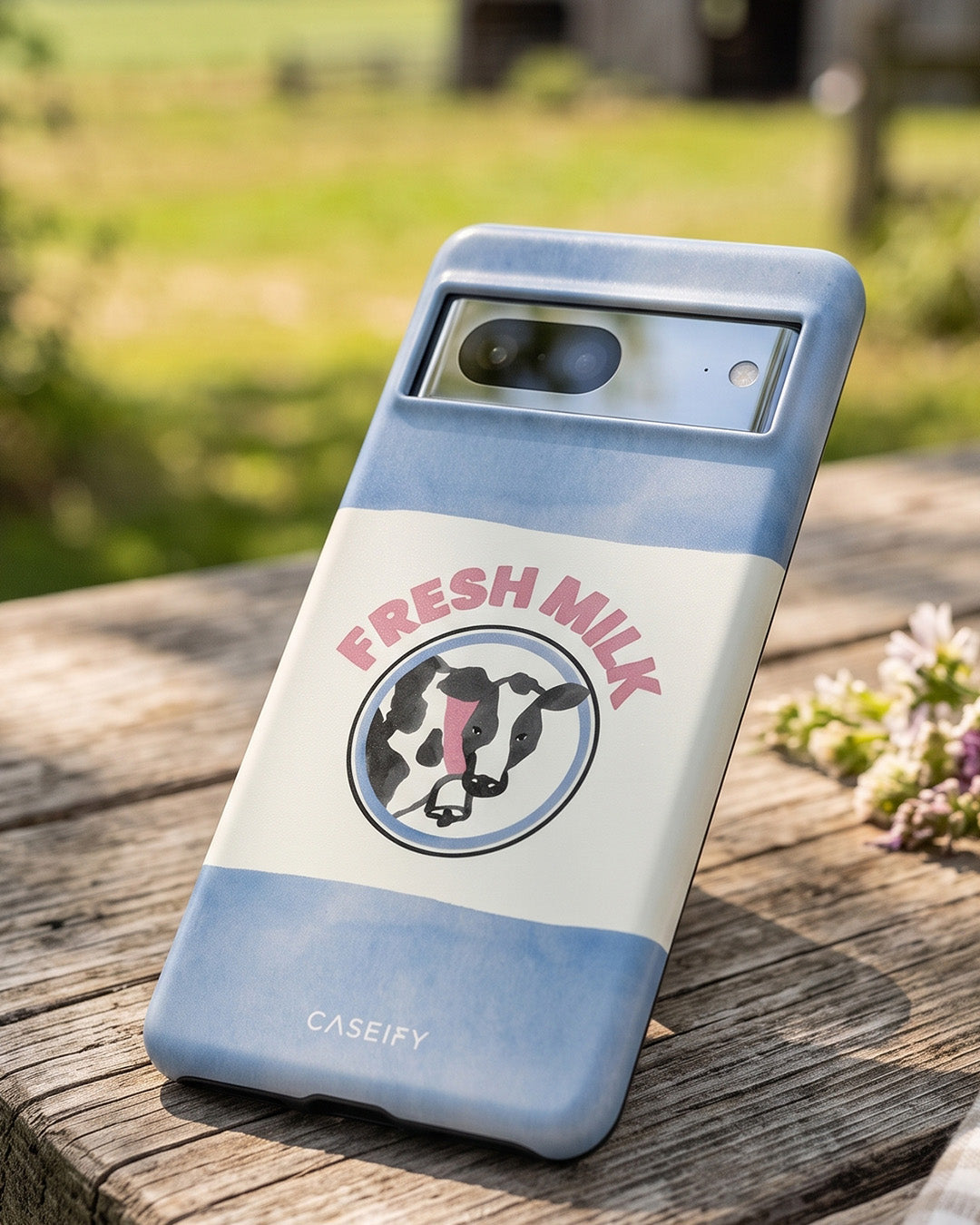 Fresh Milk Cow Blue Cream Glossy Google Pixel 7 Case