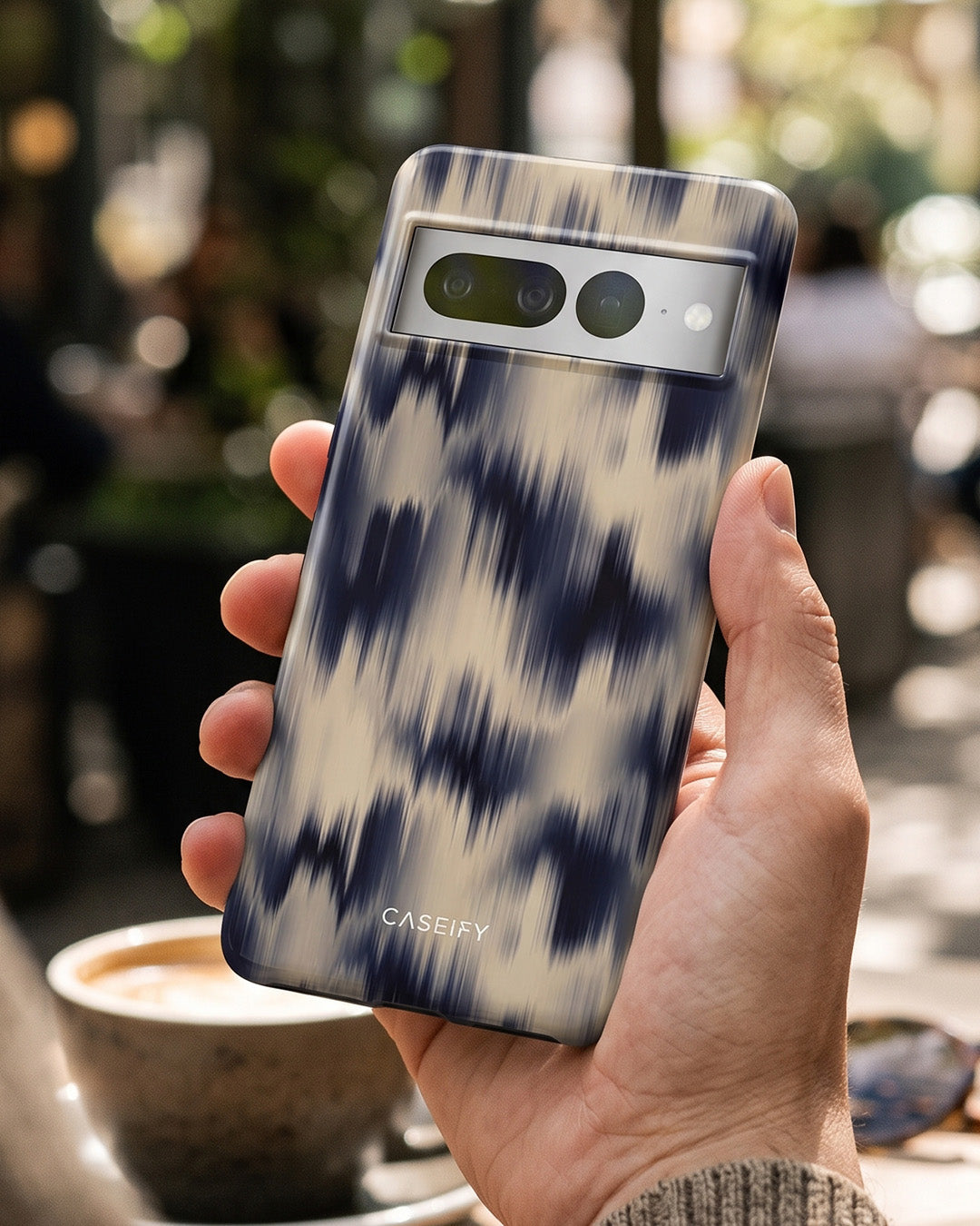 Navy Ikat Pixel 7 Pro